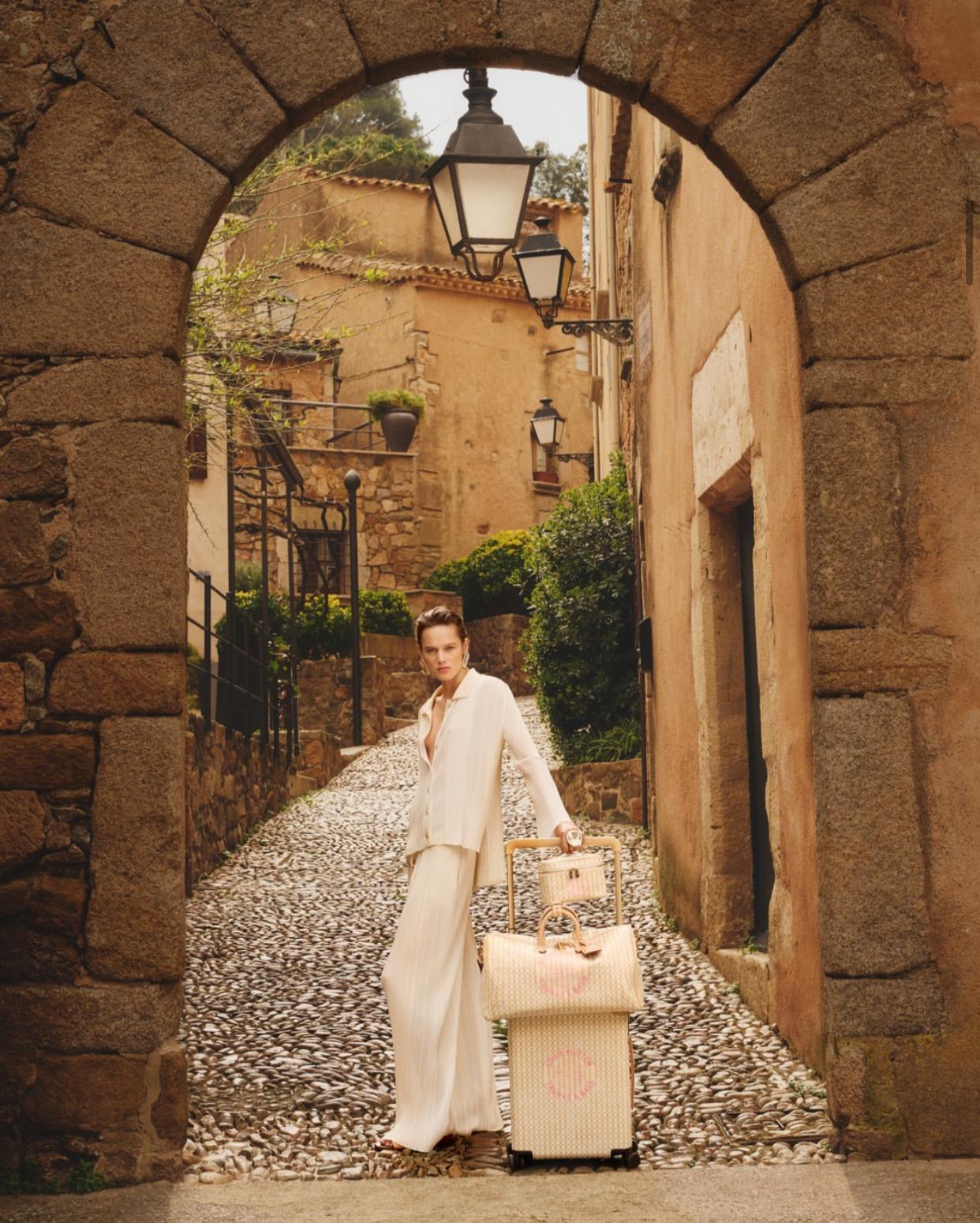 © Louis Vuitton – Official visual | Source: Instagram @louisvuitton